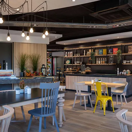 Ξενοδοχείο Campanile & Restaurant Zuid-oost