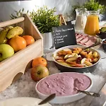 酒店 阿姆斯特丹南荷兰奥斯特钟楼酒店及餐厅 3*