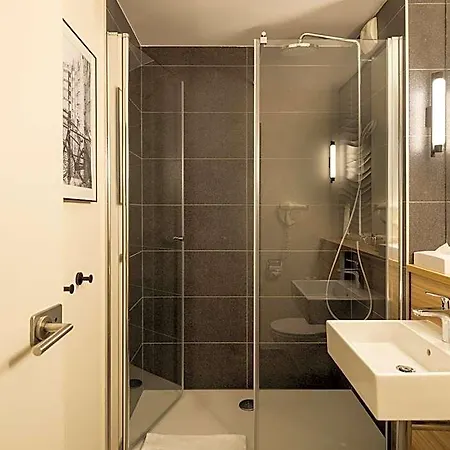 Campanile & Restaurant Zuid-oost Hotel 3*