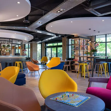 Campanile & Restaurant Zuid-oost 3* Амстердам