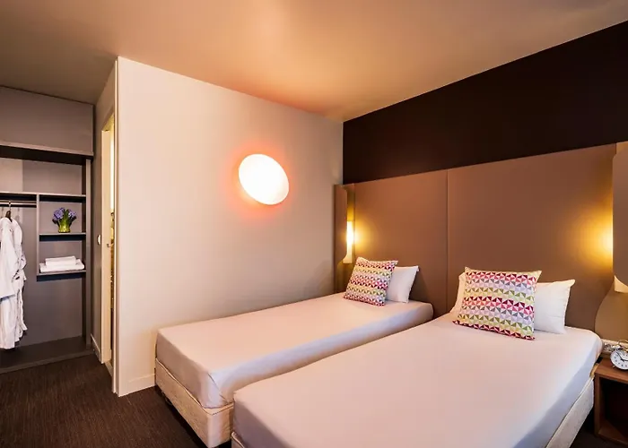 Hotel Campanile & Restaurant Zuid-oost Ámsterdam